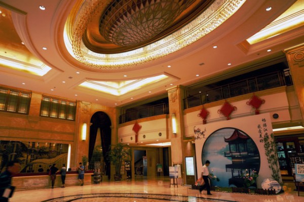 重庆洗浴按摩一条龙，放松身心的完美之旅！